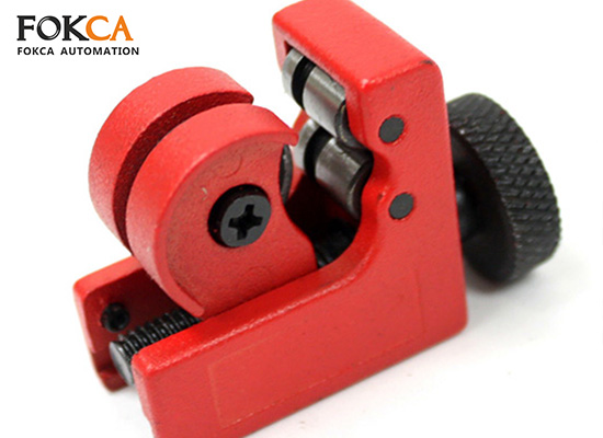 Tube Cutter Buying Guide: How to Choose the Right Tool for Every Pipe